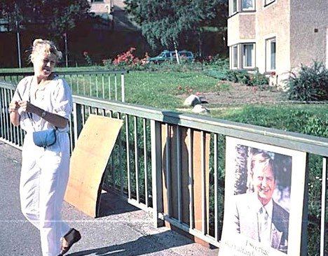Britt är valarbetare i Vällingby