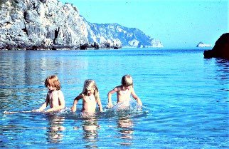 1986: Bad på Korfu