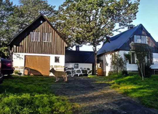 2006: Huset i Baske är tillbyggt